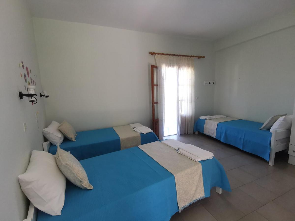 Pension Anna Patitírion Extérieur photo