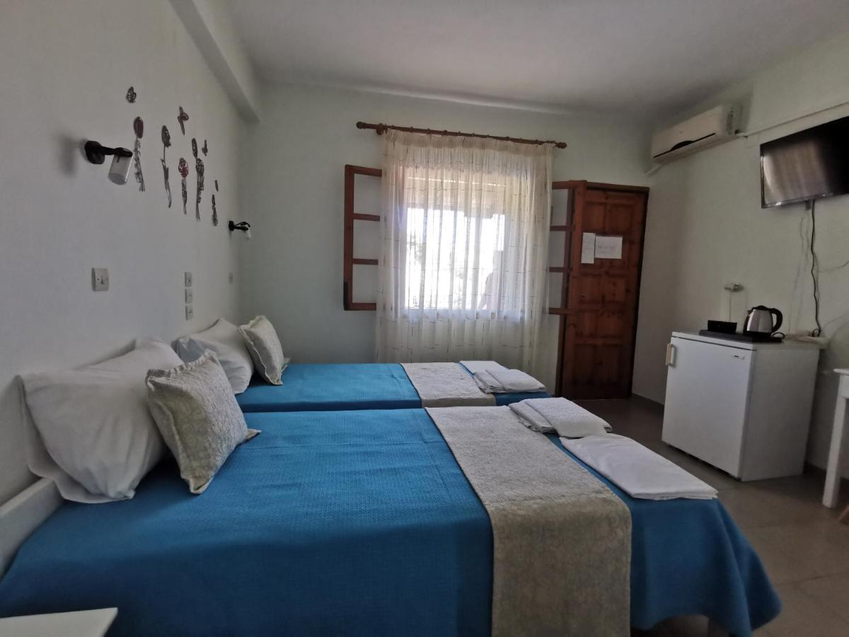 Pension Anna Patitírion Extérieur photo