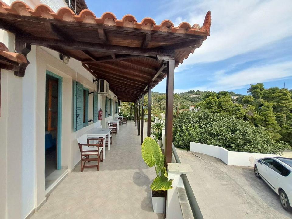 Pension Anna Patitírion Extérieur photo