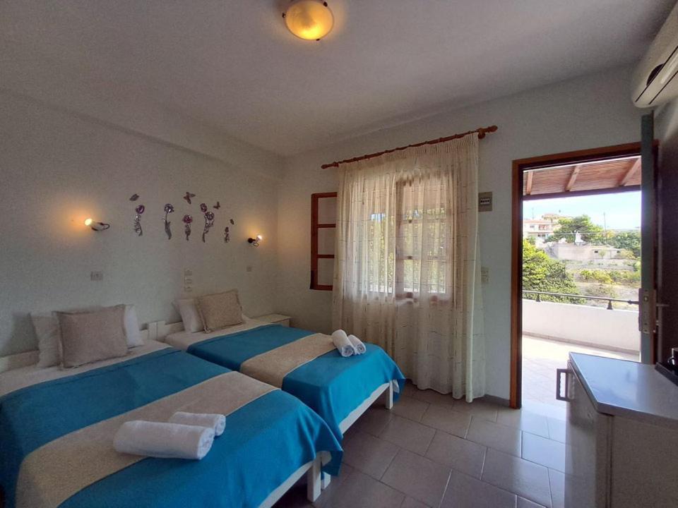 Pension Anna Patitírion Extérieur photo